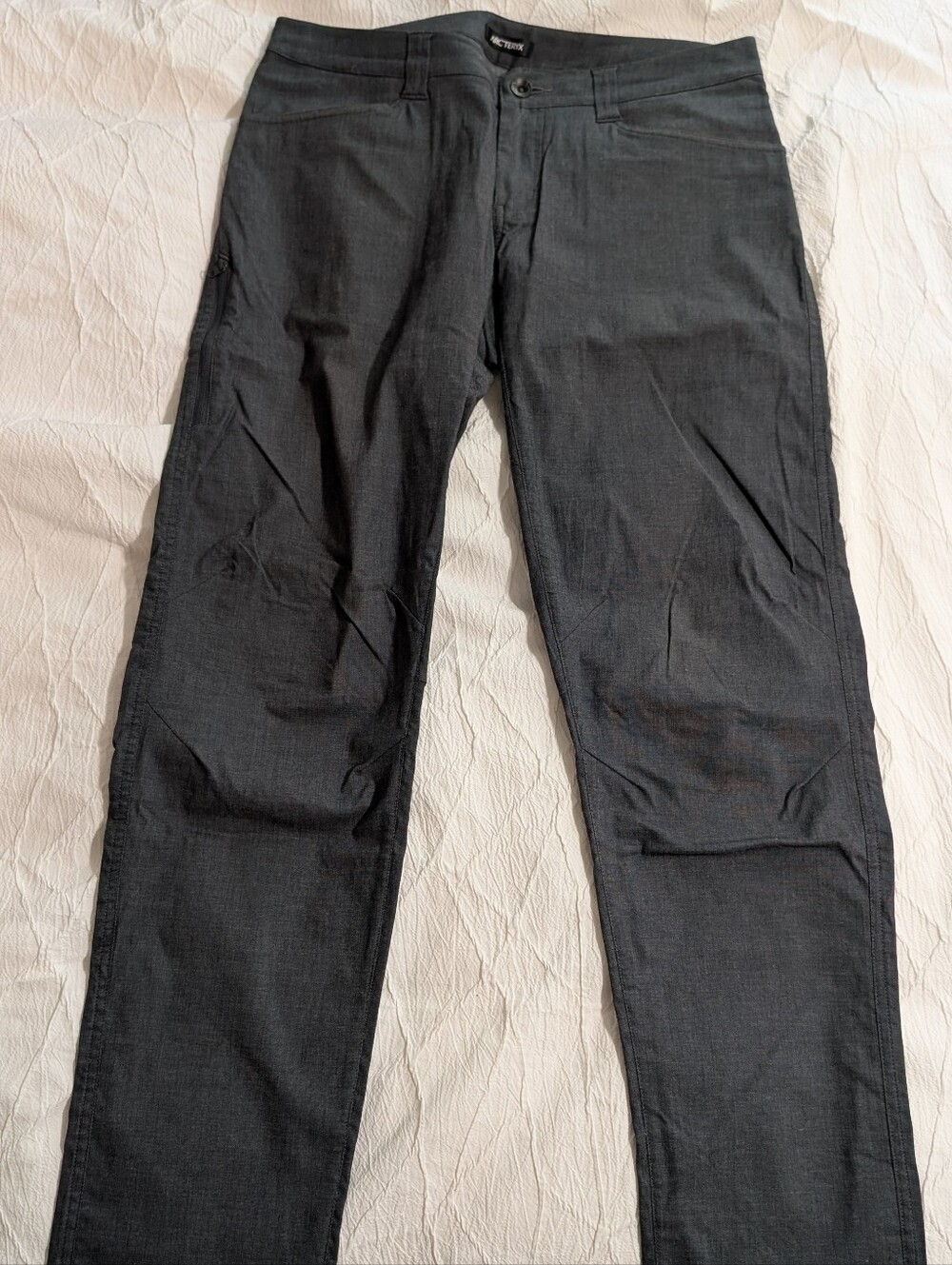 Men’s Hommes Dark Charcoal Dress Trousers – Size 34W – New (No Tags)